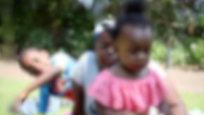 "Aparecía a cargo de cinco niños": el caso que aparece en el preinforme de Contraloría sobre menores haitianos que llegaron a Chile